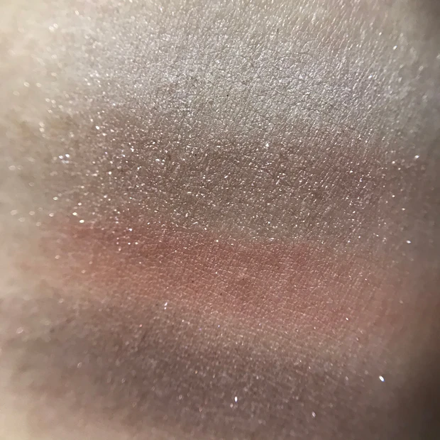 トムフォードビューティー アイカラークォード 030インソレントローズ