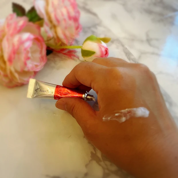 【コロナ禍あるある】毎日のマスク生活で、気が付いたらシミが出来てる!!マスクシミ対策におすすめは保湿とピンポイントケア♡_5