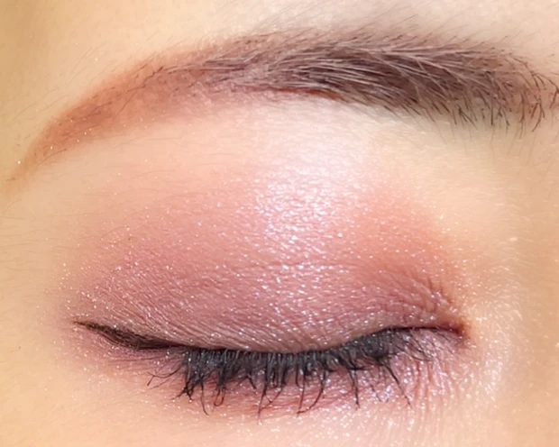 YVES SAINTLAURENTBEAUTE　YSL　イヴサンローランビューティー　 クチュールミニクラッチ　ブルーミングラスト　デパコス　新作コスメ　春コスメ