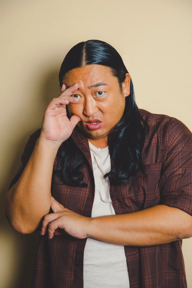 マキア ロバート 秋山竜次 クリエイターズ・ファイル インタビュー ポートレート