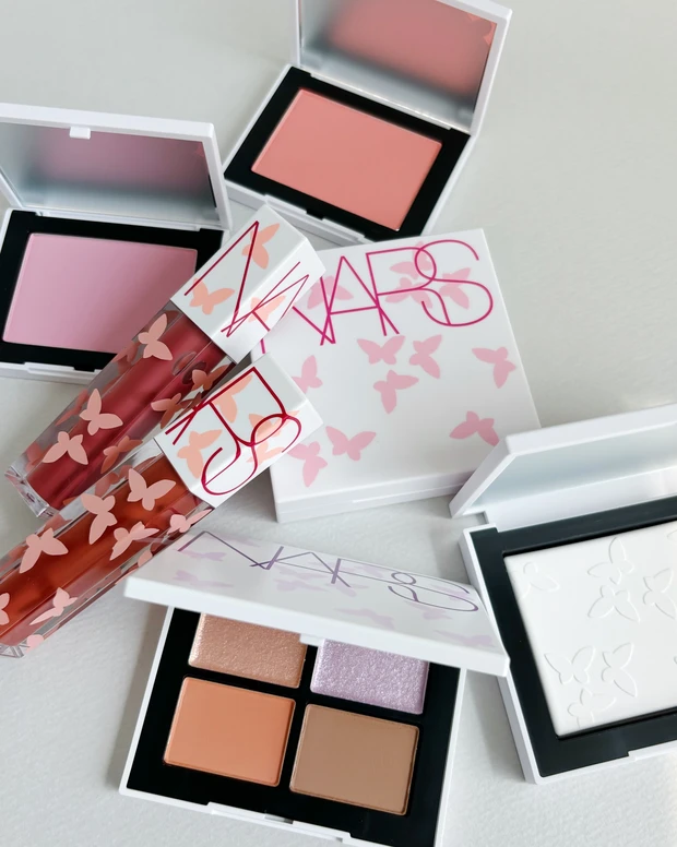 NARS ライトリフレクティング ファンデーション | NARS Cosme
