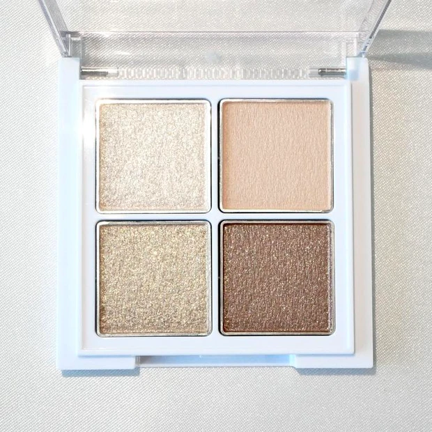 【ファミマ コスメ】sopo アイパレット 06 クレールカーキ