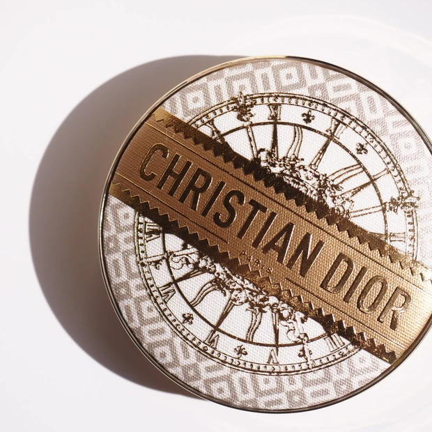 DIOR スキンフォーエヴァークチュールルミナイザー クリスマスコフレ2024 ディオールスキン フォーエヴァー クチュール ルミナイザー