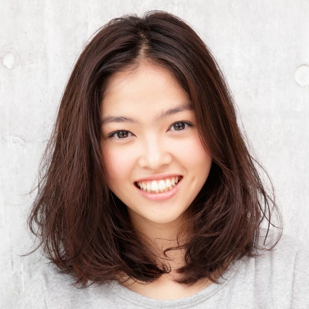 Aラインを素朴に仕上げて♪ おしゃレトロミディアム