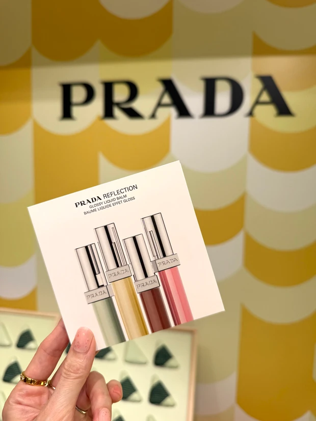 表参道ヒルズでプラダ ビューティ マーケットが開催中！新作チークのプラダ タッチや限定キット、来場特典も♡_2_2