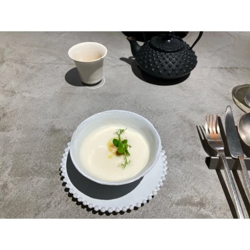  ASAKO IWAYANAGI SALON DE THÉ　モーニング