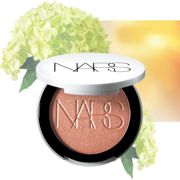 10位 NARS ライトリフレクティング ルミナイジングパウダー 03960【MAQUIA年間ベストコスメ2025】