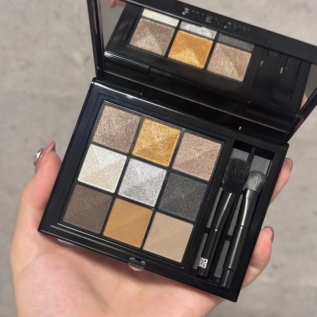 GIVENCHY ホリデーコレクション2025】ブルベ冬が徹底レビュー