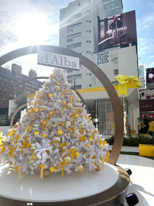 ダルバ(d'Alba) ポップアップ 「City of Glow by d’Alba」 in OMOTESANDO CROSSING PARK 外観