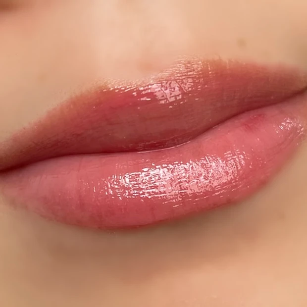 セザンヌ 3Dジェリーリップ 02 ミルクローズ ブルベ 仕上がり