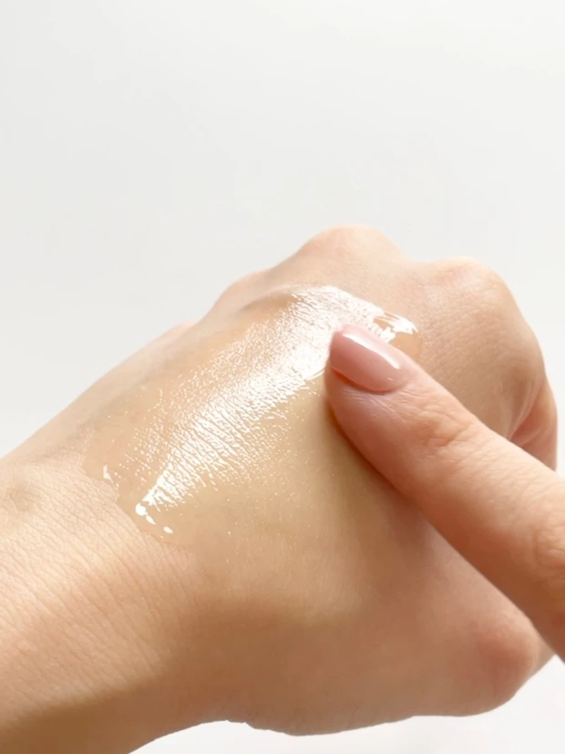 スキンケアオタクが語る【夏本番前にオススメ】日焼け後のケアもこれで充分！推しビタミンCスキンケアでキメ整った"褒められツヤ肌へ"_4_3