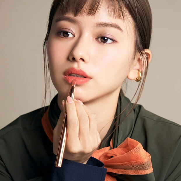 【山本舞香】大人フレッシュを演出するサンドオレンジリップ4