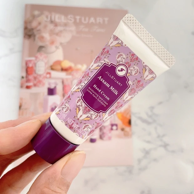 陽だまりポカポカ♫🌞美しく咲き誇る花々のような目元に💕【ジルスチュアート  ブルームクチュール アイズ 】＆【1月28日(金)限定発売、紅茶の香りのハンドクリーム】のご紹介♡_3_2