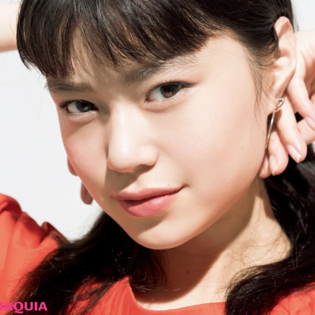 幅狭二重さんにこの夏いちおし！ブルーのアイラインで涼し気セクシーに