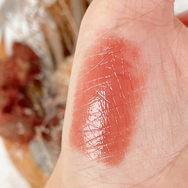 アールエムケー 落ちないリップ03 シャイハート スウォッチ