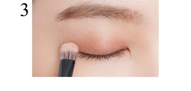 スナイデル ビューティ「アイデザイナー」二重さんはこう使う! HOW TO 3