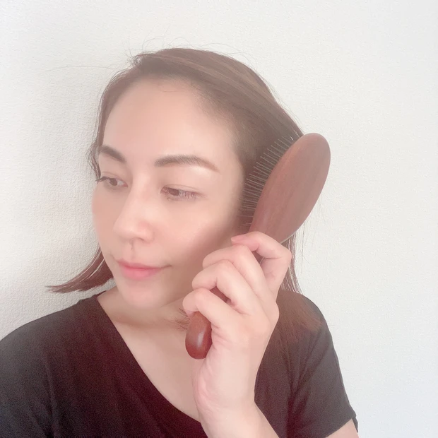 【150年の歴史を実感✨】ACCA KAPPAのヘアブラシで頭皮マッサージ💆♀️_3
