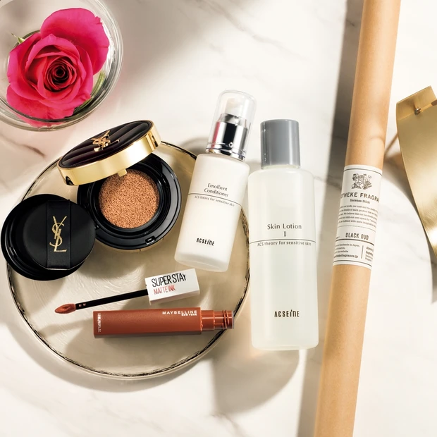 西内まりやさんのおうち時間ベスコスを発表！ 心地よく使える洒落コスメ5選