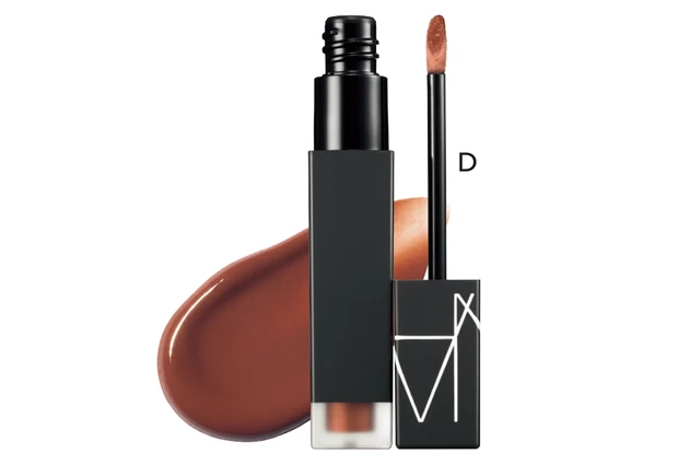 エアーマット ウルトラリップティント 317 ￥4070／NARS JAPAN