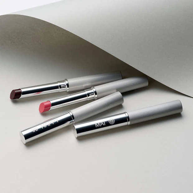 リップクリーム プレゼント　刻印リップ　CLINIQUE　クリニーク