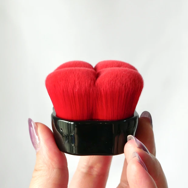 崩れにくい ベースメイク ブラシ磨き 資生堂 HANATSUBAKIHAKE