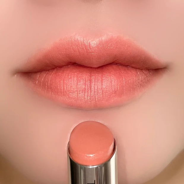 ルナソル フュージングカラーリップス 落ちないリップ