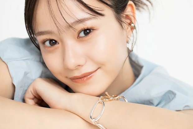 私立恵比寿中学・仲村悠菜さんがメンバーカラーのミルクティー