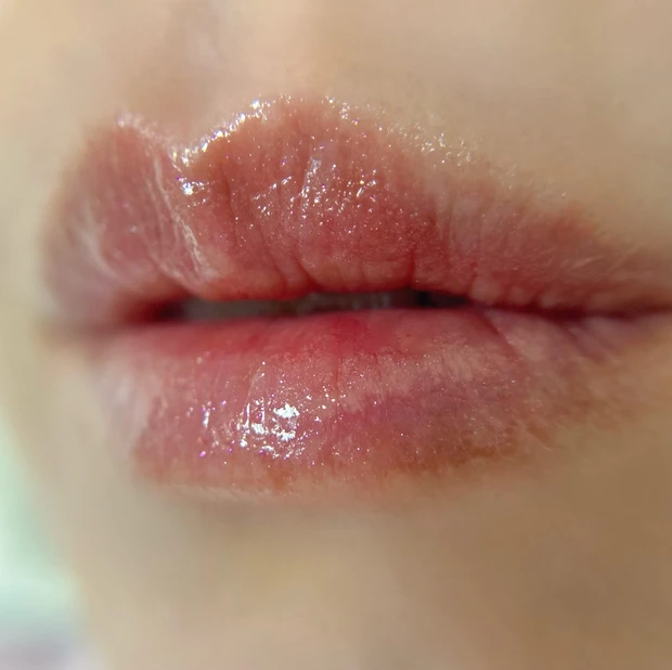 ラブシャイン オイルグロス1  スウォッチ