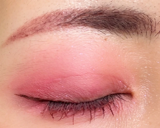 mude　ミュード   フレッシュ ストロベリー エディション　フィルライヴリーアイシャドウパレット　韓国コスメ