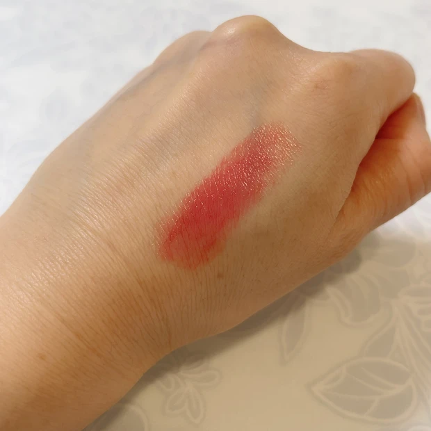 カネボウ ルージュスター ヴァイブランド V03のスウォッチ②