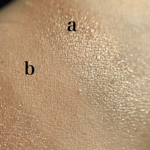 クリスマスコフレ2021　ホリデーコレクション2021　TOM FORD BEAUTY　トムフォードビューティ　ソレイユ アイ カラー クォード  001 ネイキッド ピンク　eyecolorquad nakedpink デパコス