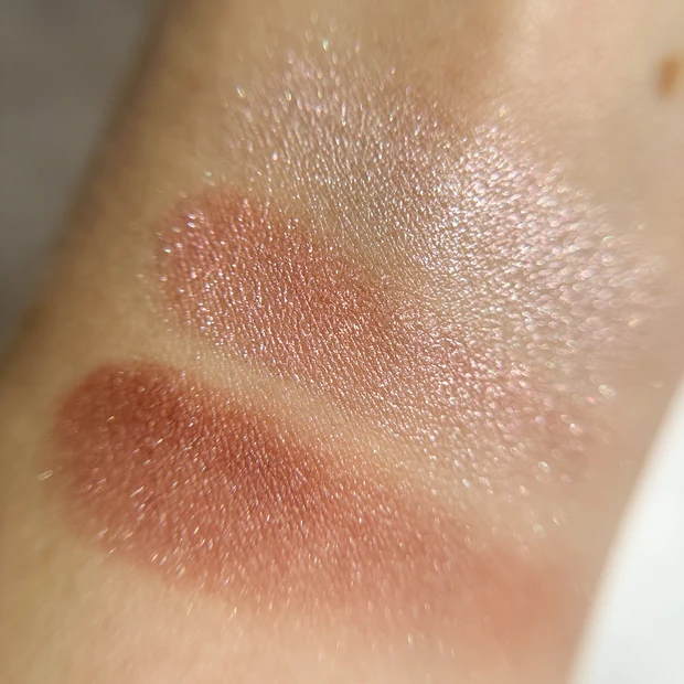 693円で買える？！セザンヌ新作透けツヤアイシャドウで時短美グラデ♡「ライティングアップアイシャドウ」_8