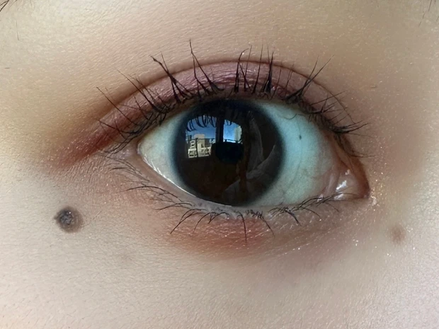 SUQQUの定番！【SUQQUシグニチャーカラーアイズ04純撫子】ブルベもイエベも使えるピンクはこれ！
_3_1