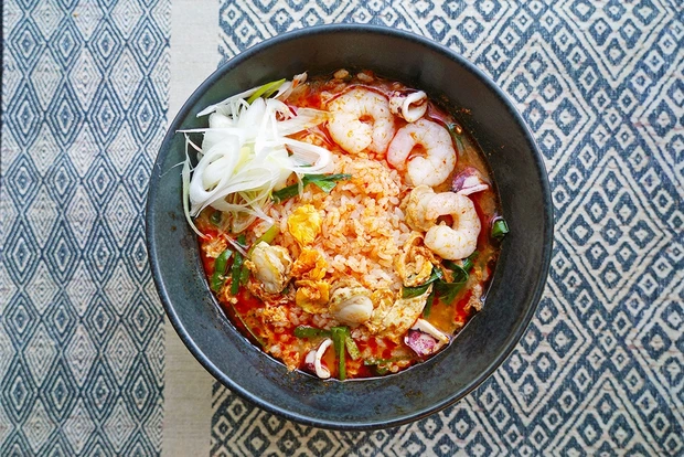 ウーバーイーツ Uber eats 冷え改善 あったかクッパとチヂミのお店 のこのこ 海鮮クッパ