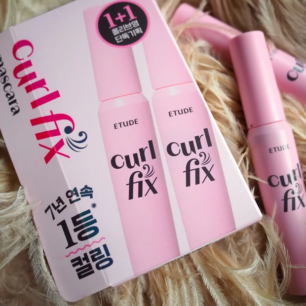 【韓国コスメ】「軽やか」なのに「がっちり」上がる！韓国のベストコスメ受賞「エチュード カールフィックスマスカラ」_2