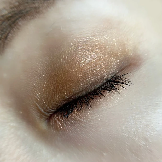 【2021秋コスメ】イエベの方必見!!イエベ大勝利な秋色アイシャドウ3選♡♡
_7_2