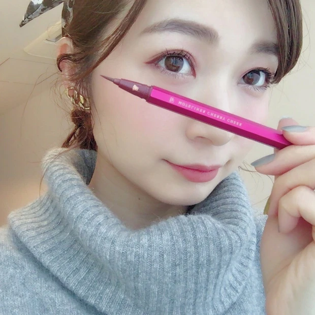 目元に色気をひとさじ♡通称”目元チーク”を試してみました!