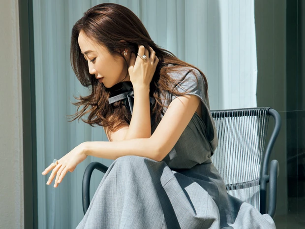 神崎 恵さん「パンプス起点の美容論」。実は、靴こそがラスボス——攻略してこそ、美しい大人の女に