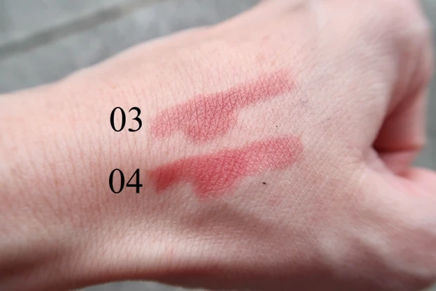 ドリームオン アリューリング リルone 03,04色比較