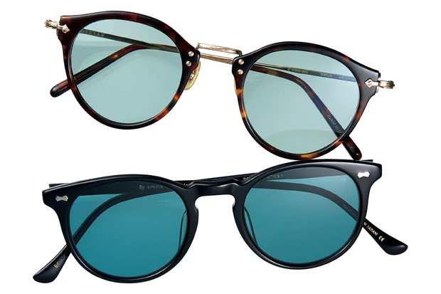 サングラスは 誰にでもマッチするオーバル型を