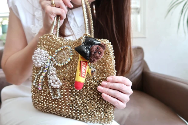 キーホルダーリップ  プードル×CARMEXを鞄に