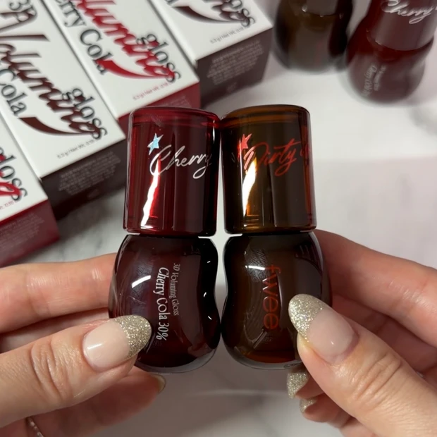 fwee(フィー) 3Dボリューミンググロス チェリーコーラダーティーコーラ