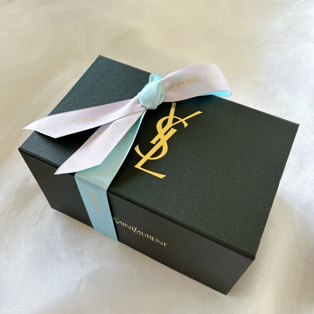 YSLギフトラッピング