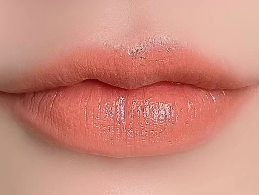 LUNASOL(ルナソル)2023スプリングコレクション シームレスマットリップス EX06 モダンドール リップメイク