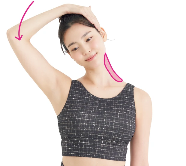 寒さで固まりがちな首・肩・背中をストレッチで改善。1分あればどこでもできる！