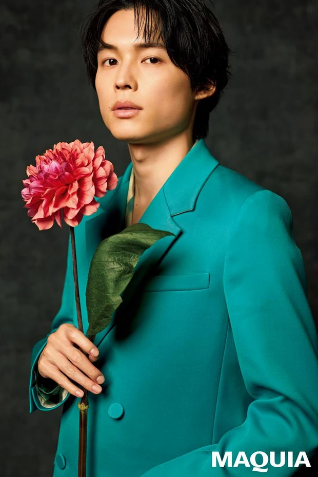 【8位】松村北斗さん(SixTONES)インタビュー特集|知れば知るほど「沼る男」の魅力に迫る