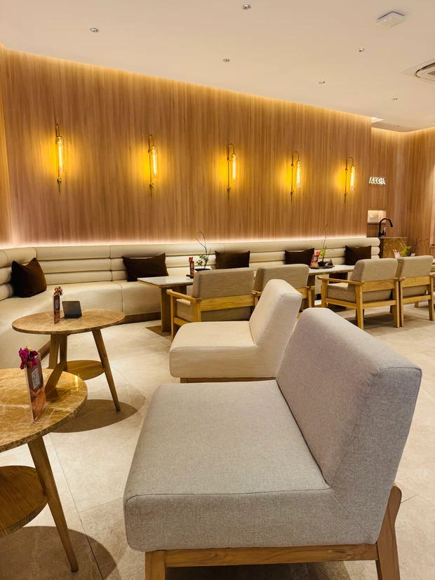 MAKKHA HEALTH&SPAの店内