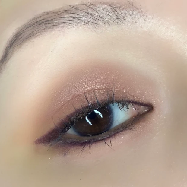 スティロ ユー ウォータープルーフN 67ルージュ ノワール メイクポイント