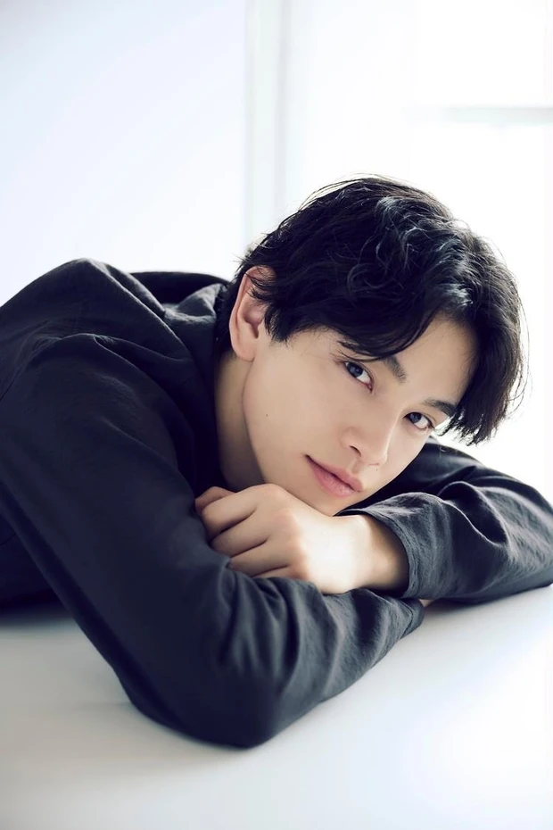 【2位】NEXTブレイク俳優・鈴木康介さんの清らかさの秘訣とは?ドラマ『ジャックフロスト』裏話も