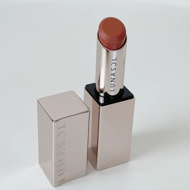 ルナソル フュージングカラーリップス 07 スウォッチ